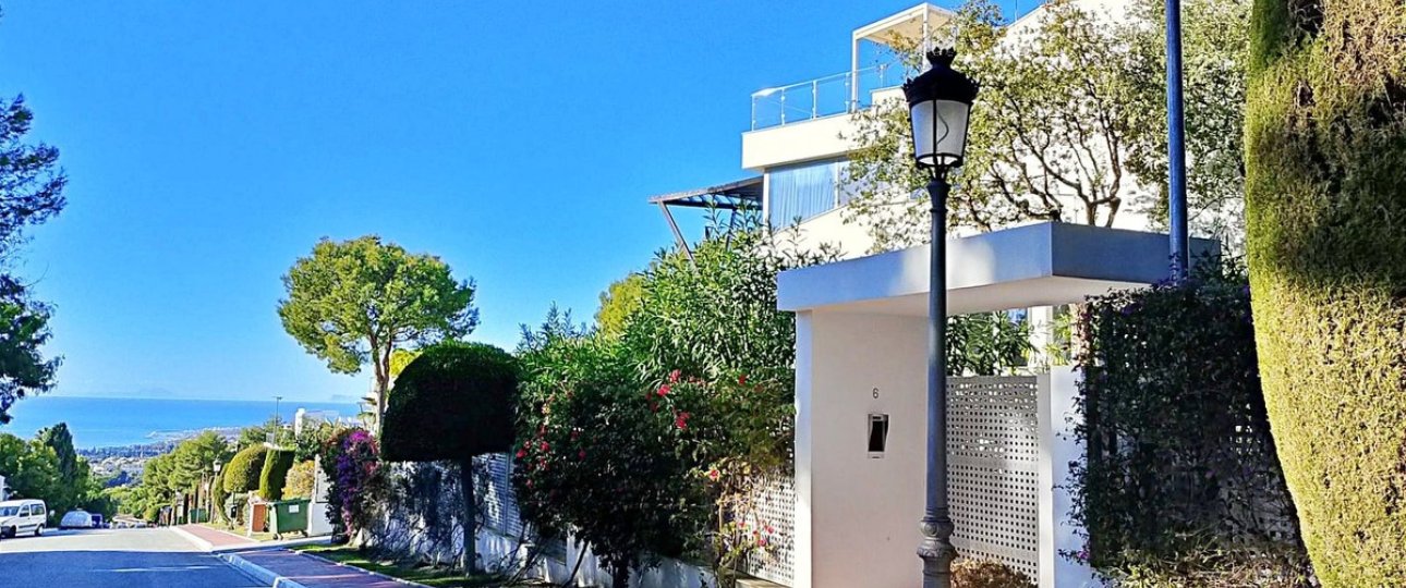 Wiederverkauf - Villa - Marbella - Sierra Blanca
