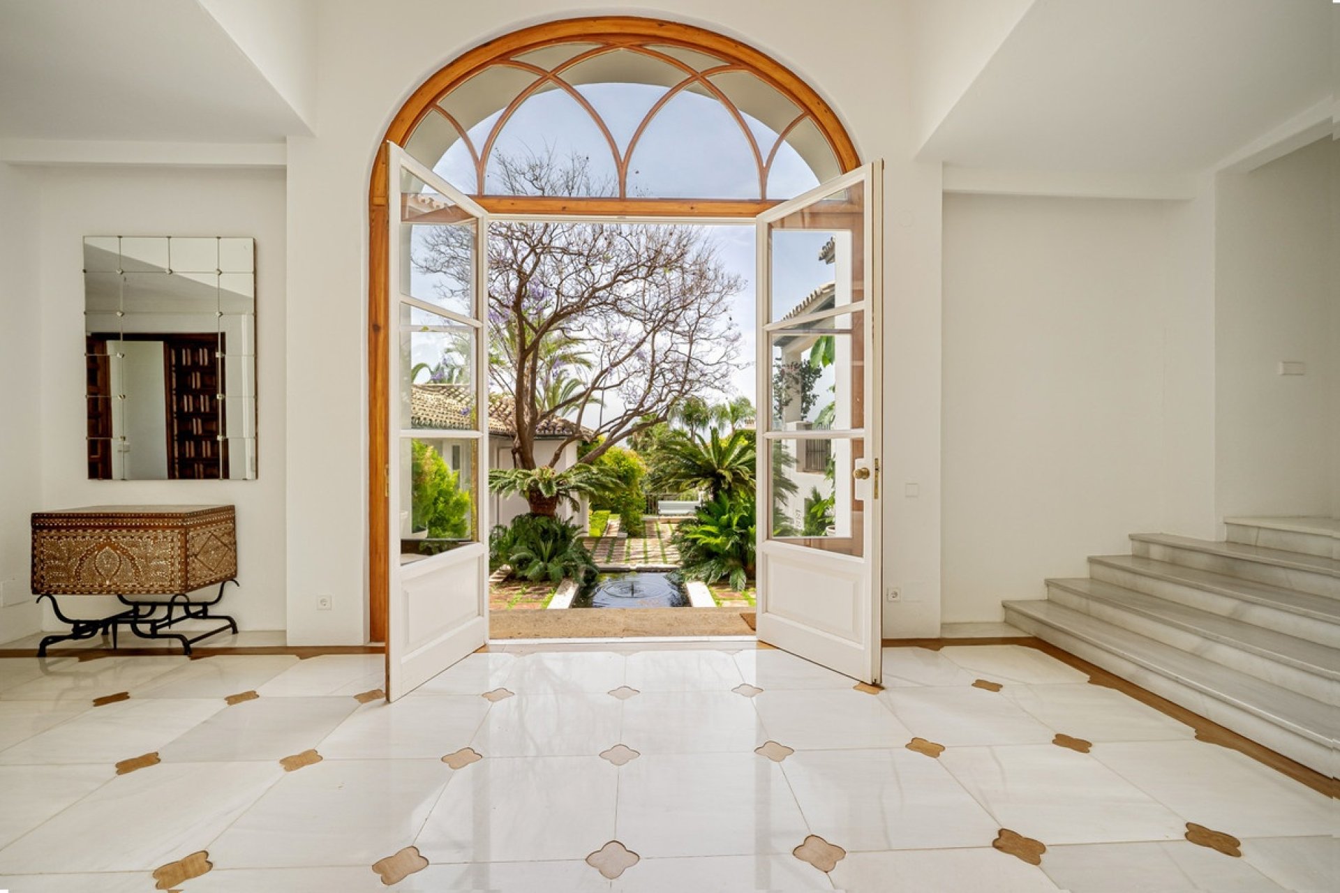 Wiederverkauf - Villa - Marbella - Sierra Blanca