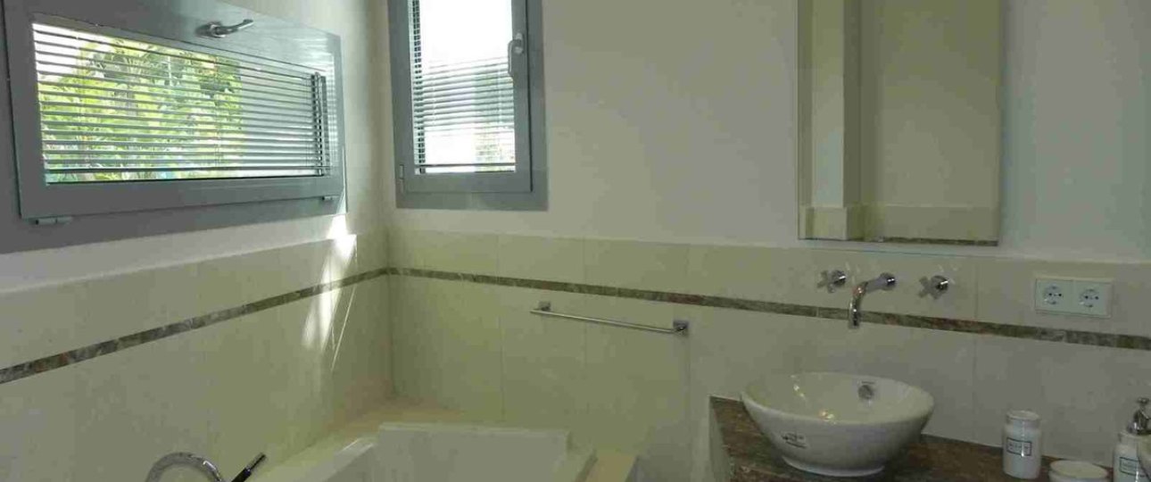 Wiederverkauf - Villa - Marbella - Sierra Blanca