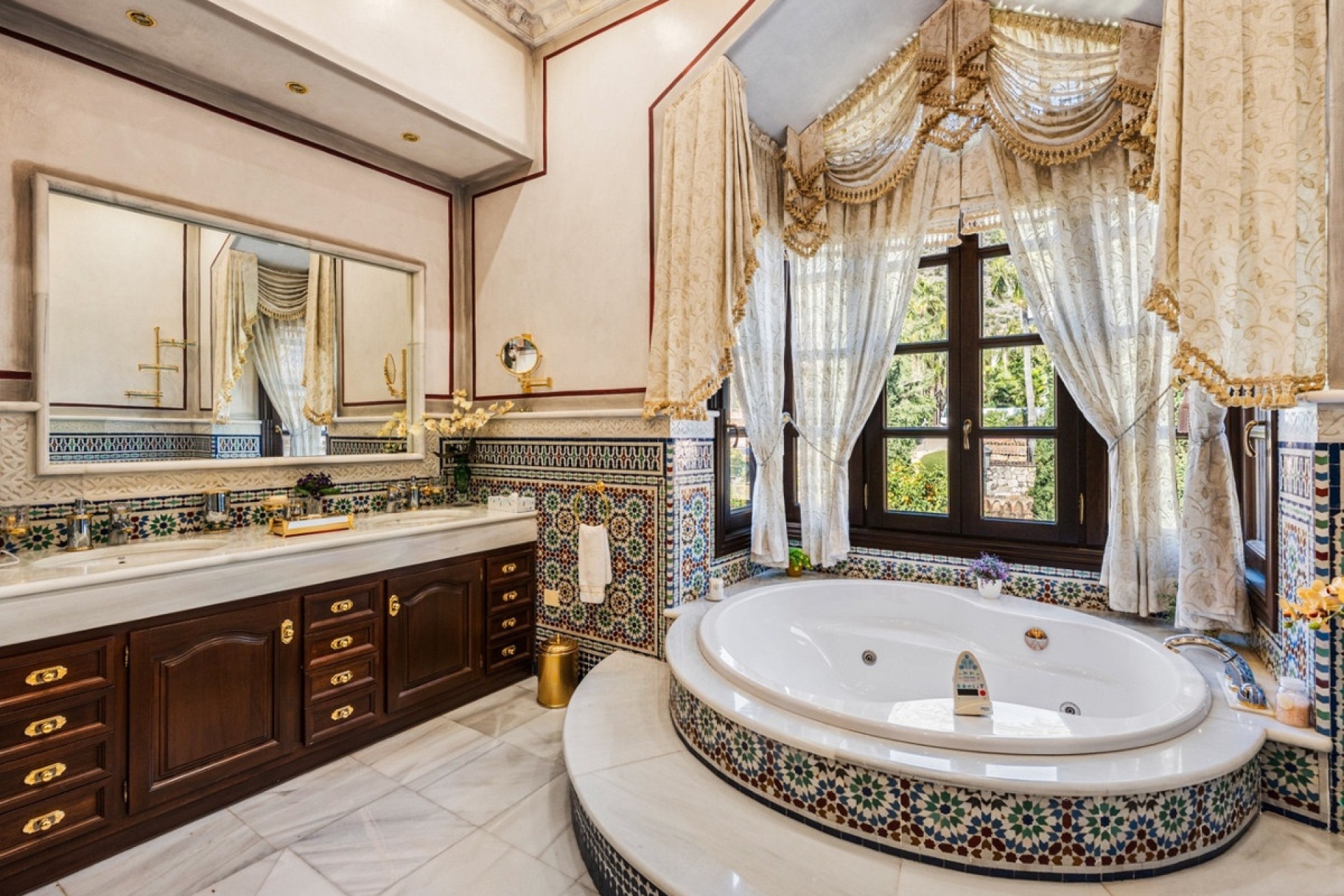 Wiederverkauf - Villa - Marbella - Sierra Blanca