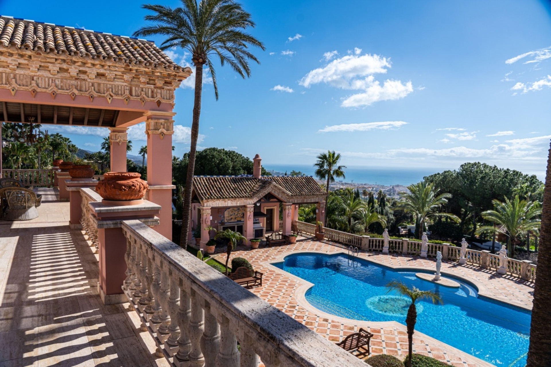 Wiederverkauf - Villa - Marbella - Sierra Blanca