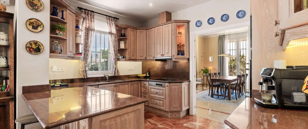 Wiederverkauf - Villa - Marbella - Sierra Blanca