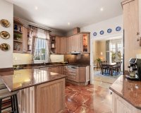 Wiederverkauf - Villa - Marbella - Sierra Blanca