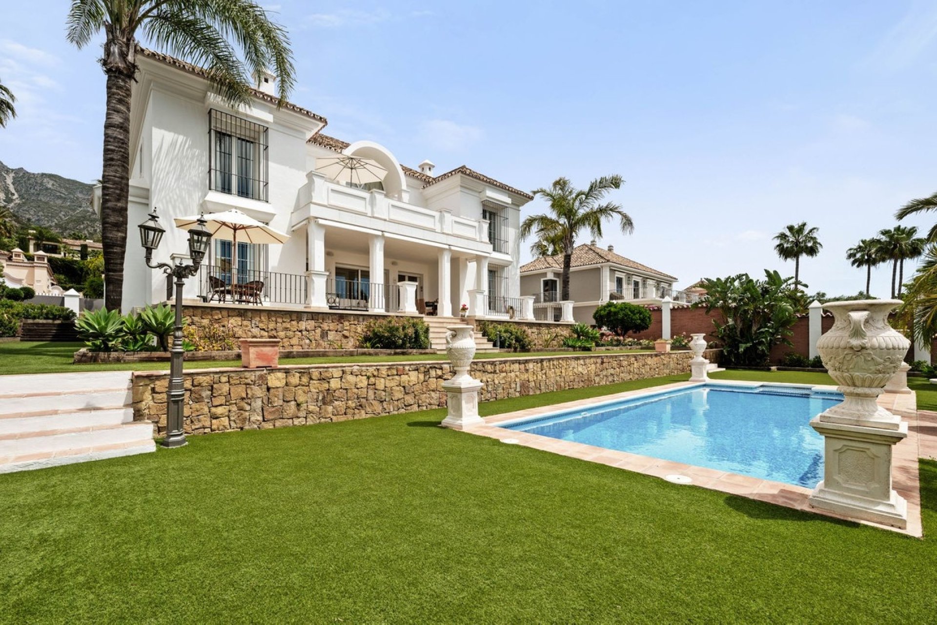 Wiederverkauf - Villa - Marbella - Sierra Blanca