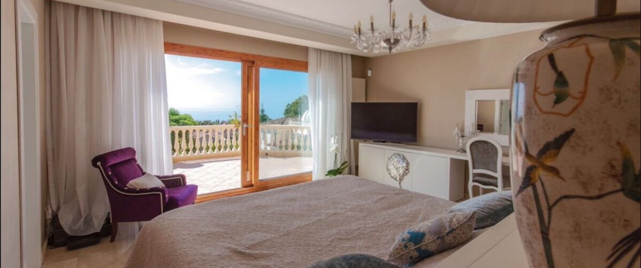 Wiederverkauf - Villa - Marbella - Sierra Blanca