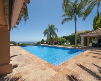 Wiederverkauf - Villa - Marbella - Sierra Blanca