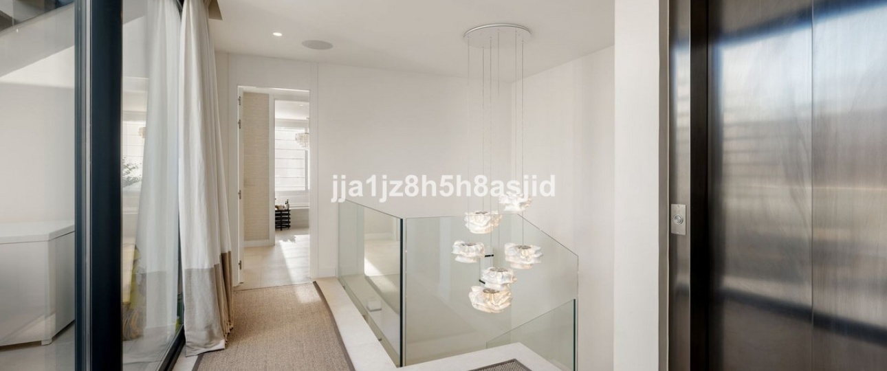 Wiederverkauf - Villa - Marbella - Sierra Blanca