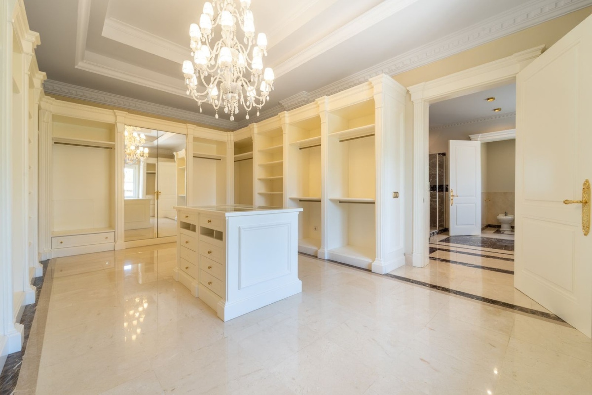 Wiederverkauf - Villa - Marbella - Sierra Blanca