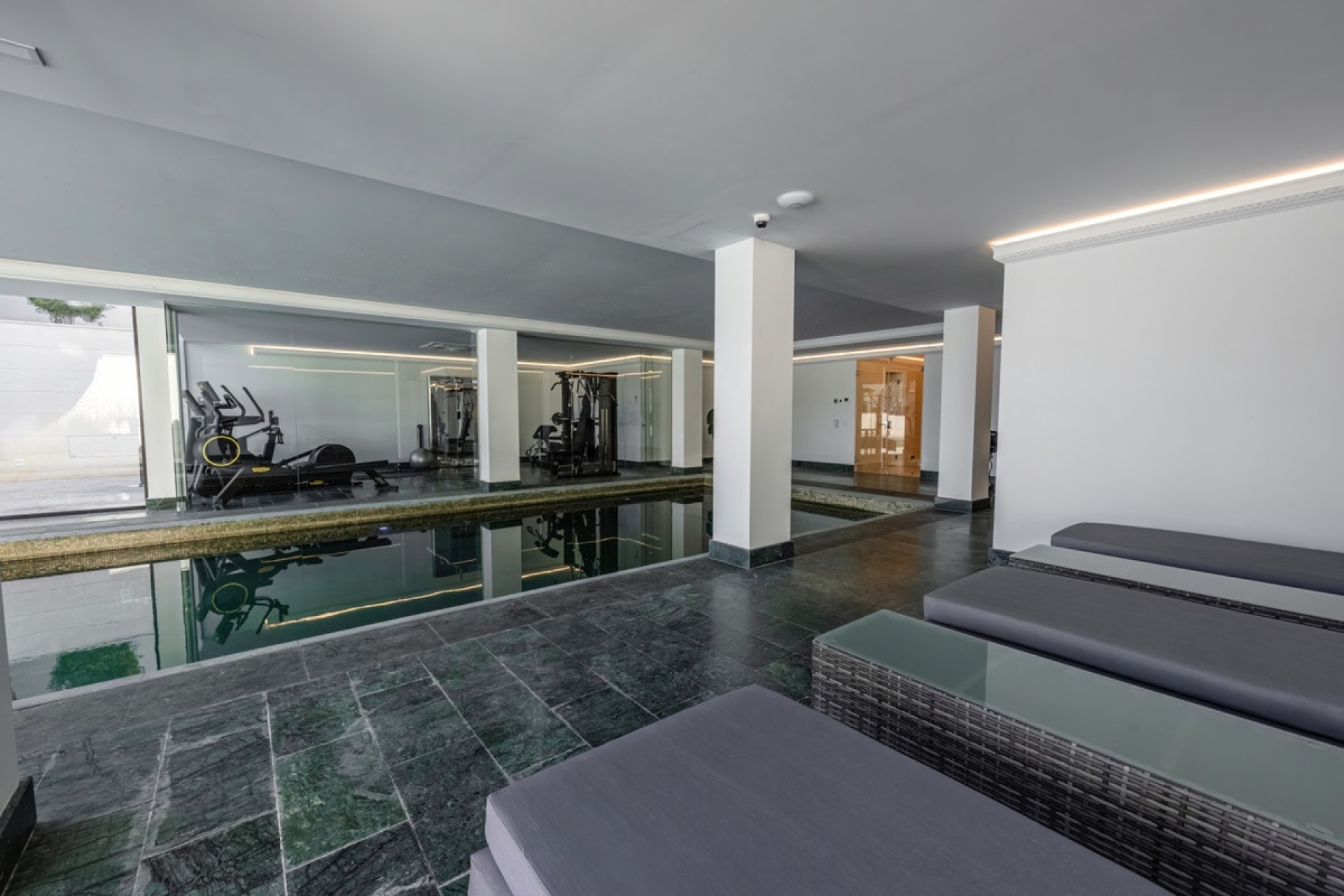 Wiederverkauf - Villa - Marbella - Sierra Blanca