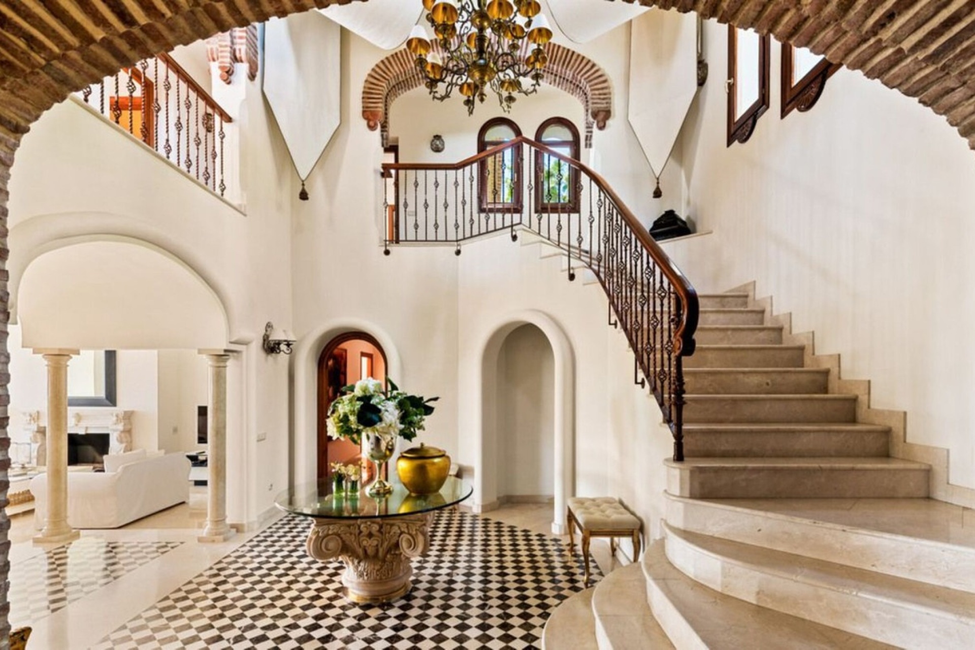 Wiederverkauf - Villa - Marbella - Sierra Blanca