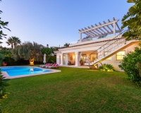Wiederverkauf - Villa - Marbella - Sierra Blanca