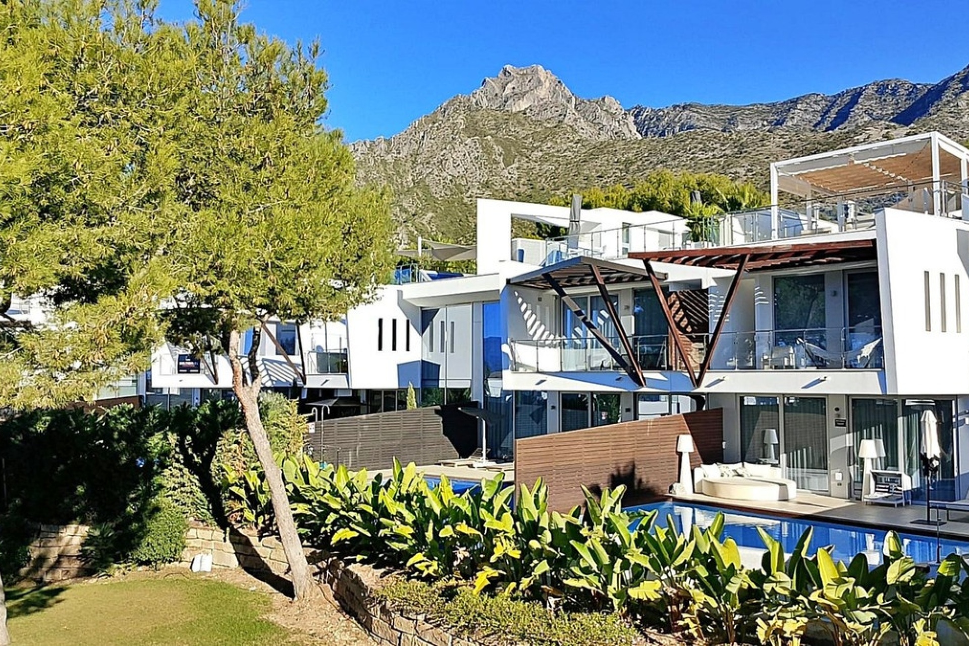 Wiederverkauf - Villa - Marbella - Sierra Blanca