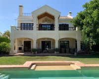 Wiederverkauf - Villa - Marbella - Sierra Blanca