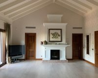 Wiederverkauf - Villa - Marbella - Sierra Blanca