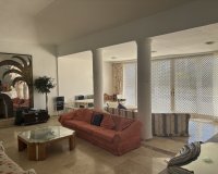 Wiederverkauf - Villa - Marbella - The Golden Mile