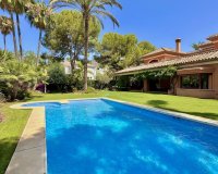 Wiederverkauf - Villa - Marbella - The Golden Mile