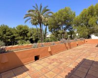 Wiederverkauf - Villa - Marbella - The Golden Mile