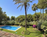Wiederverkauf - Villa - Marbella - The Golden Mile
