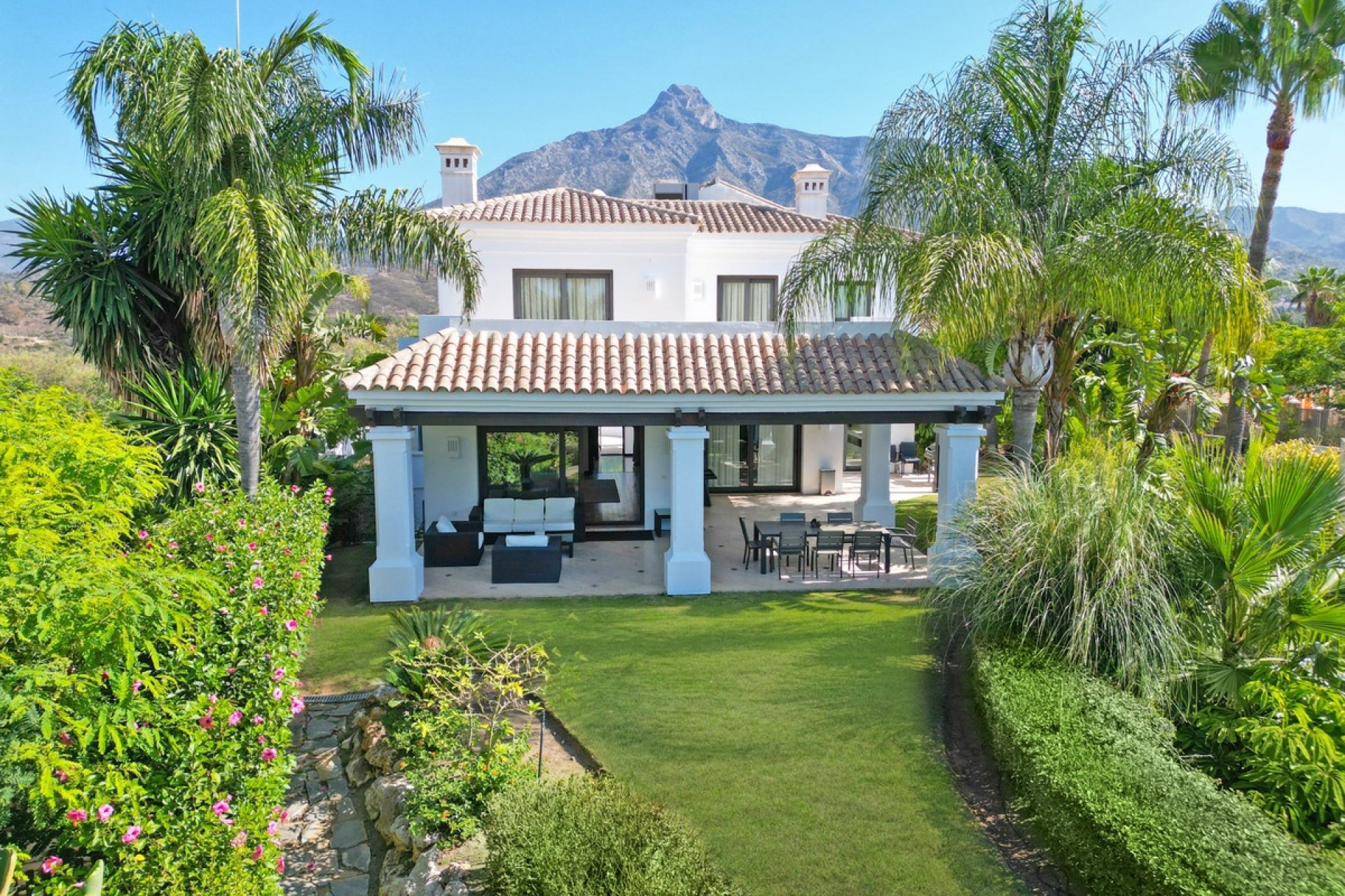 Wiederverkauf - Villa - Marbella - The Golden Mile