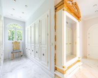 Wiederverkauf - Villa - Marbella - The Golden Mile