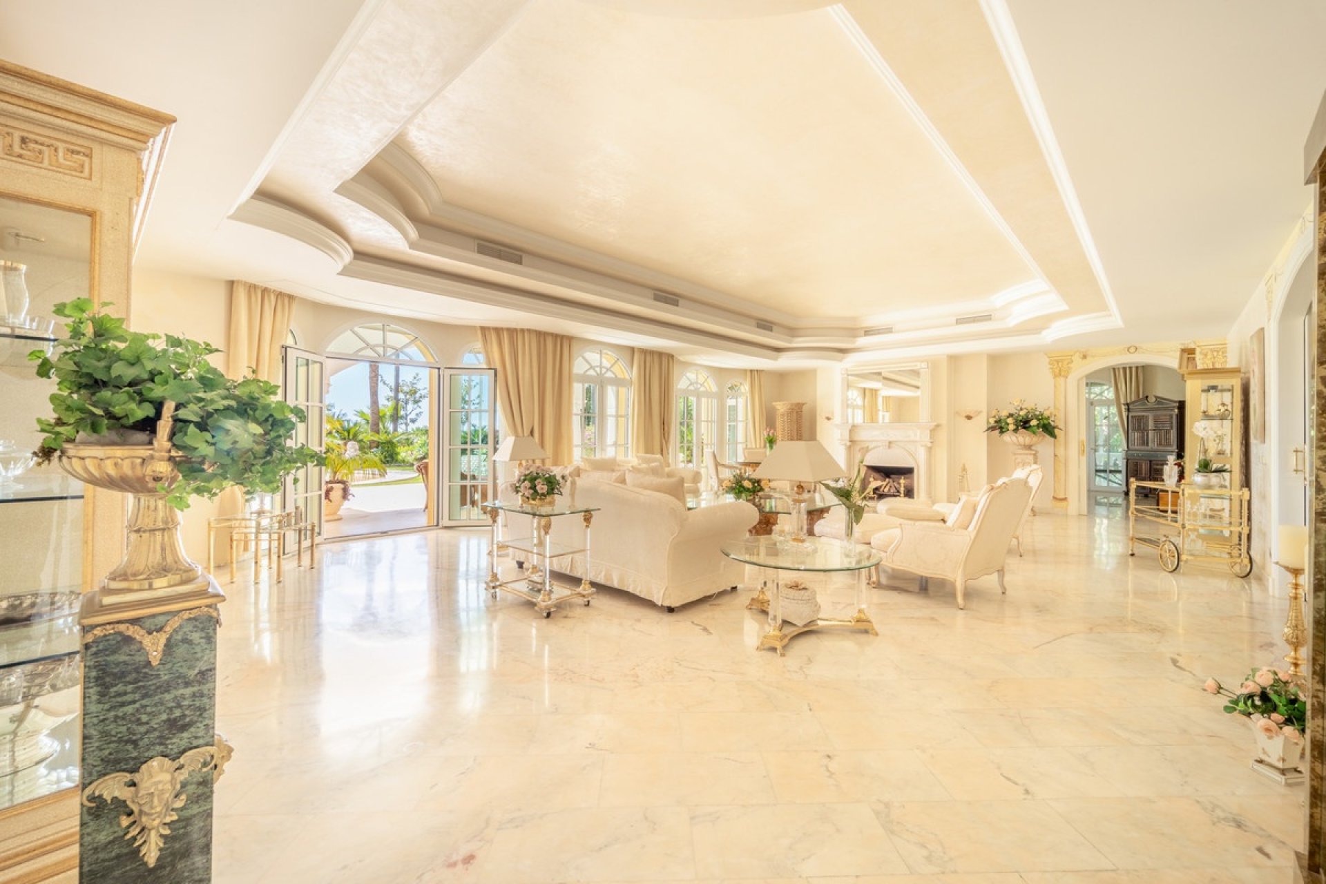 Wiederverkauf - Villa - Marbella - The Golden Mile