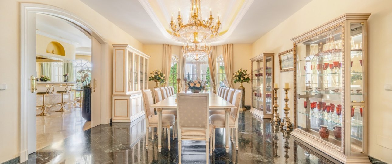 Wiederverkauf - Villa - Marbella - The Golden Mile