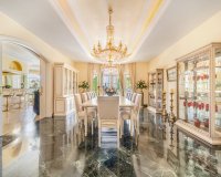 Wiederverkauf - Villa - Marbella - The Golden Mile