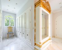 Wiederverkauf - Villa - Marbella - The Golden Mile