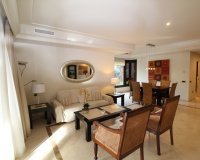 Wiederverkauf - Villa - Marbella - The Golden Mile