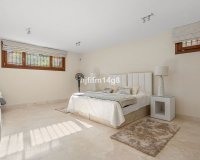 Wiederverkauf - Villa - Marbella - The Golden Mile