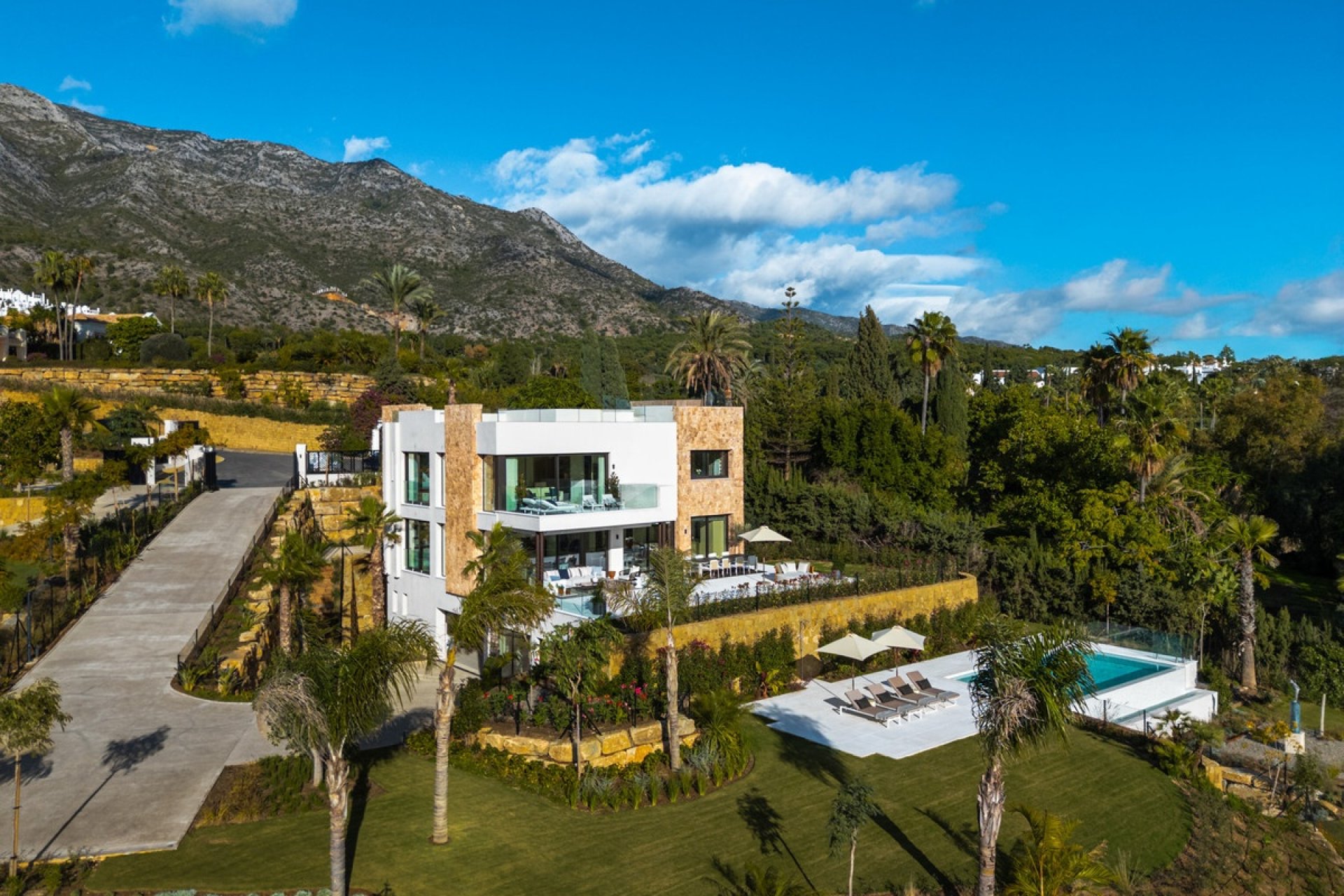 Wiederverkauf - Villa - Marbella - The Golden Mile