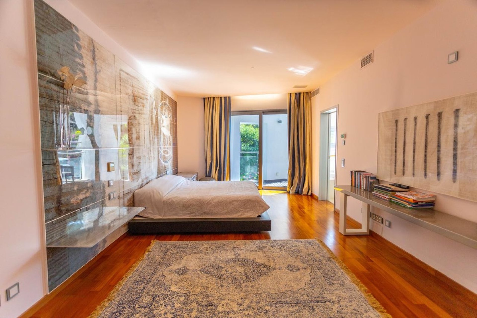 Wiederverkauf - Villa - Marbella - The Golden Mile
