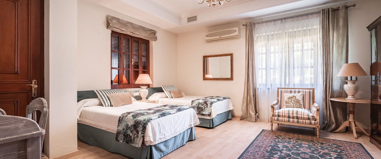 Wiederverkauf - Villa - Marbella - The Golden Mile