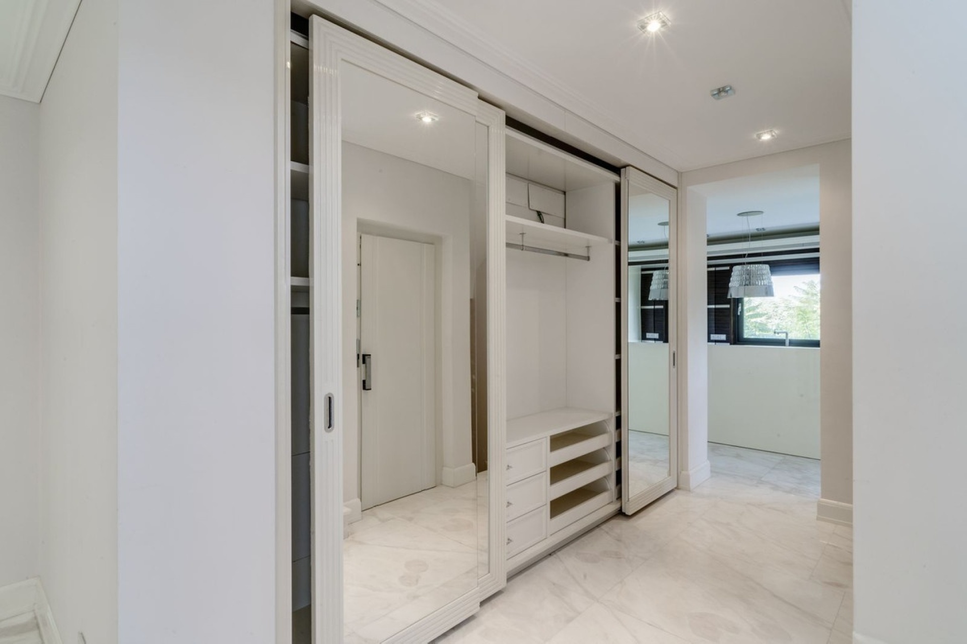 Wiederverkauf - Villa - Marbella - The Golden Mile