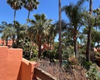 Wiederverkauf - Villa - Marbella - The Golden Mile