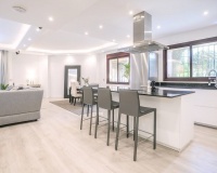 Wiederverkauf - Villa - Marbella - The Golden Mile