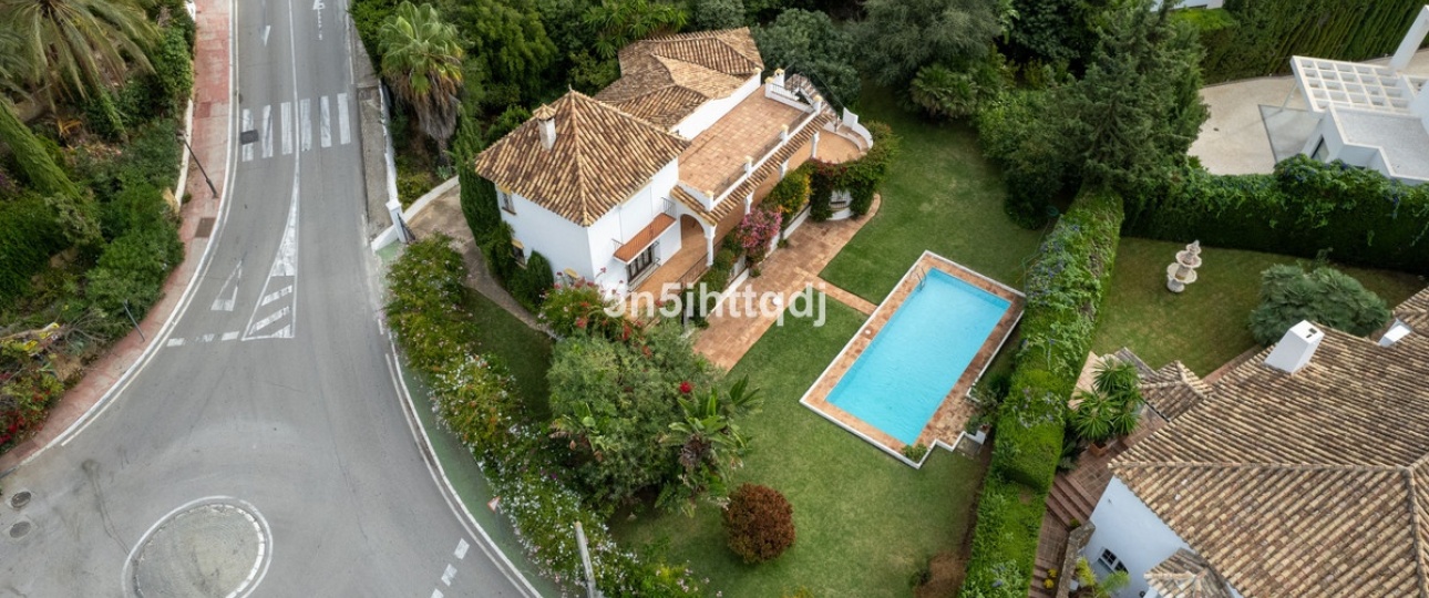 Wiederverkauf - Villa - Marbella - The Golden Mile