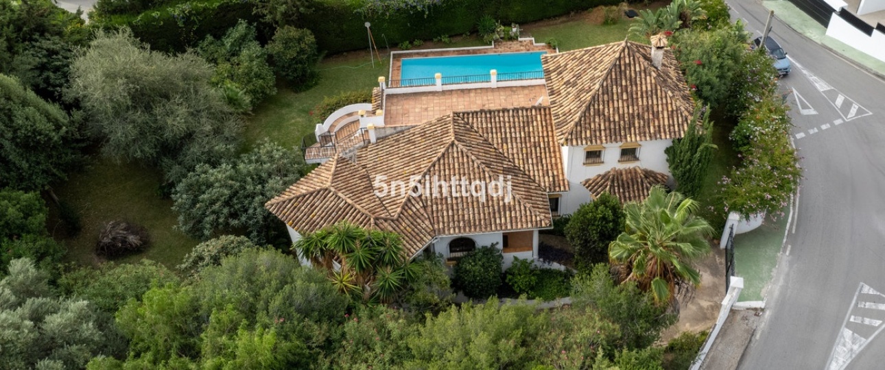 Wiederverkauf - Villa - Marbella - The Golden Mile