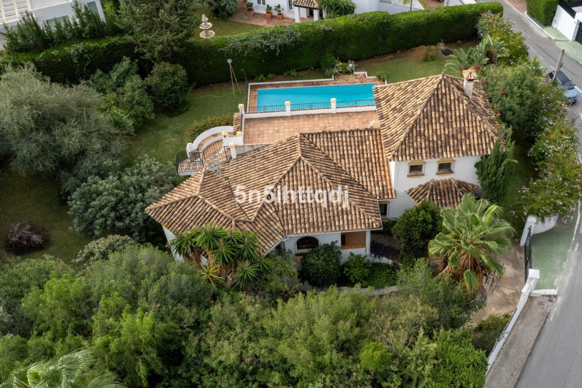 Wiederverkauf - Villa - Marbella - The Golden Mile