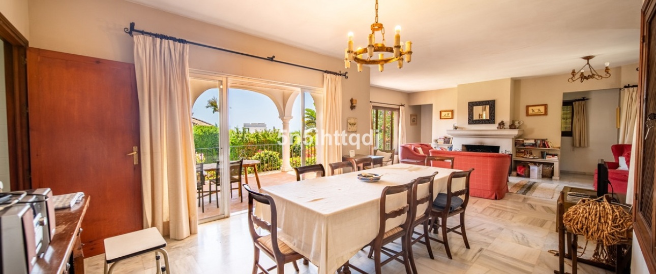 Wiederverkauf - Villa - Marbella - The Golden Mile