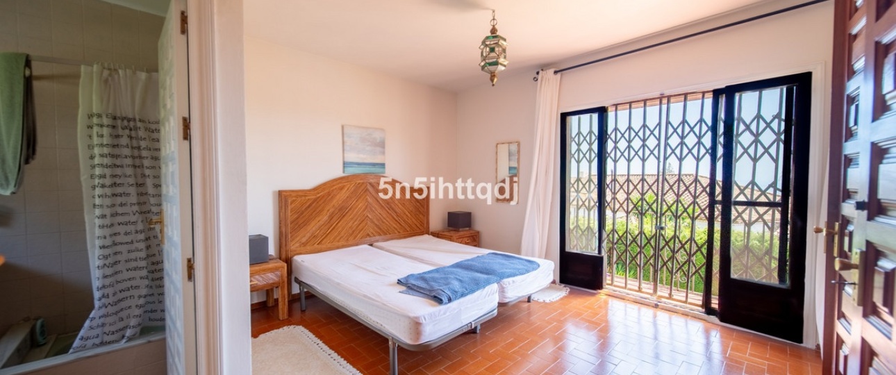 Wiederverkauf - Villa - Marbella - The Golden Mile