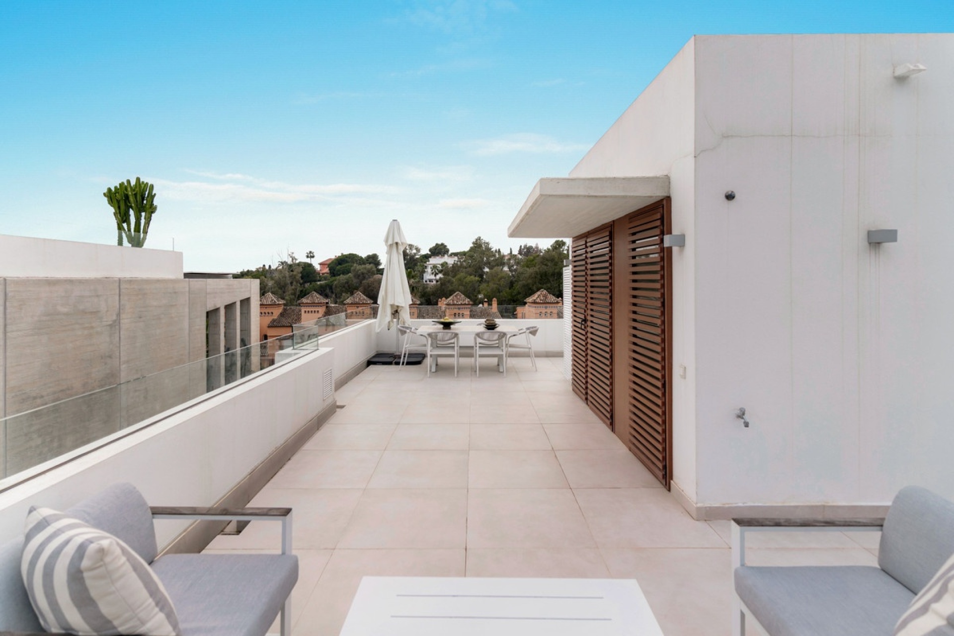 Wiederverkauf - Villa - Marbella - The Golden Mile