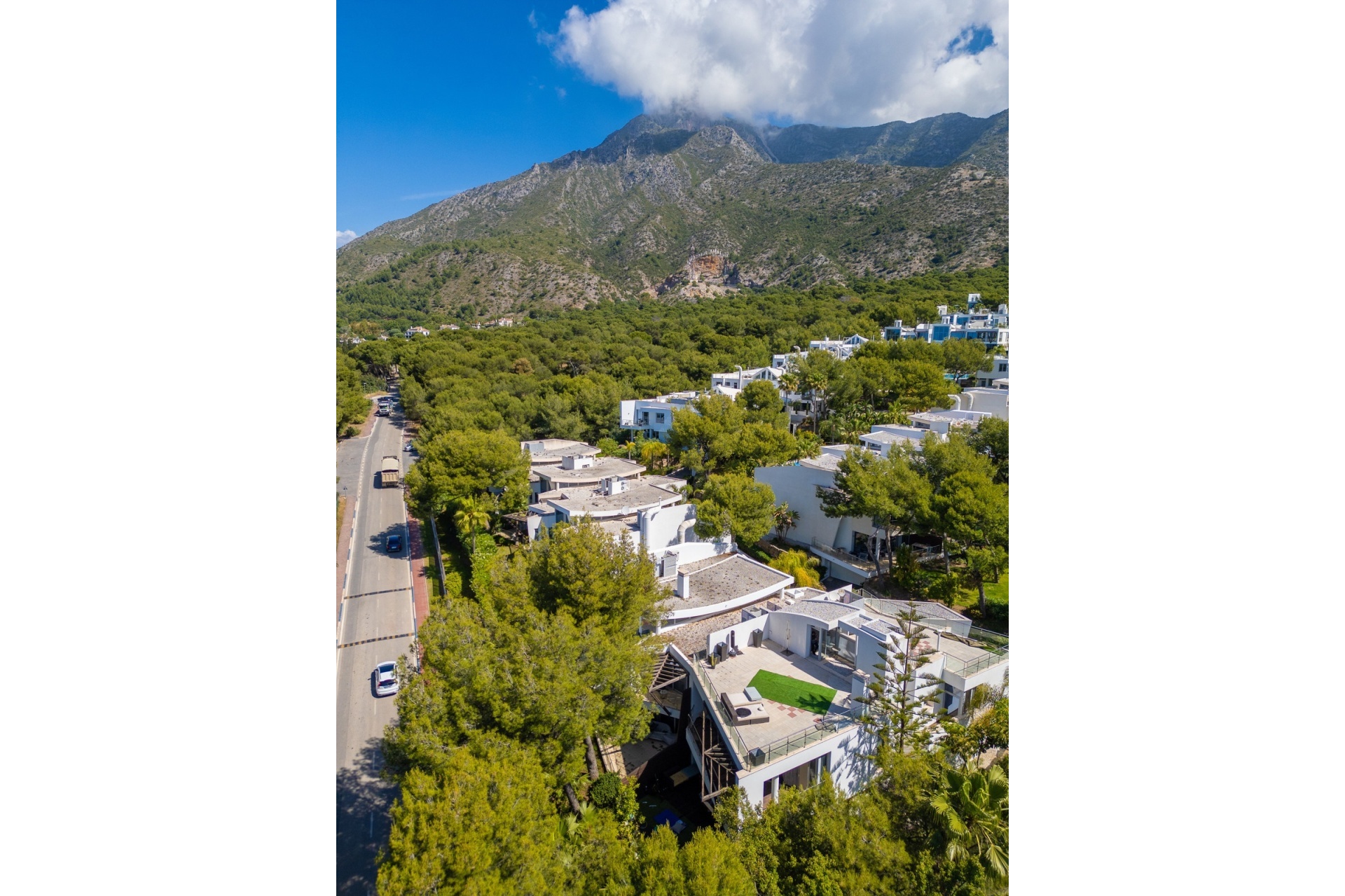 Wiederverkauf - Villa - Marbella - The Golden Mile