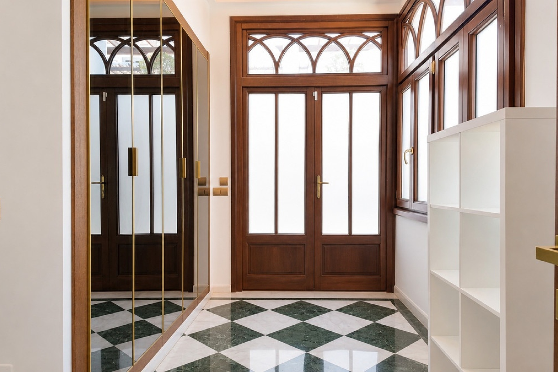 Wiederverkauf - Villa - Marbella - The Golden Mile