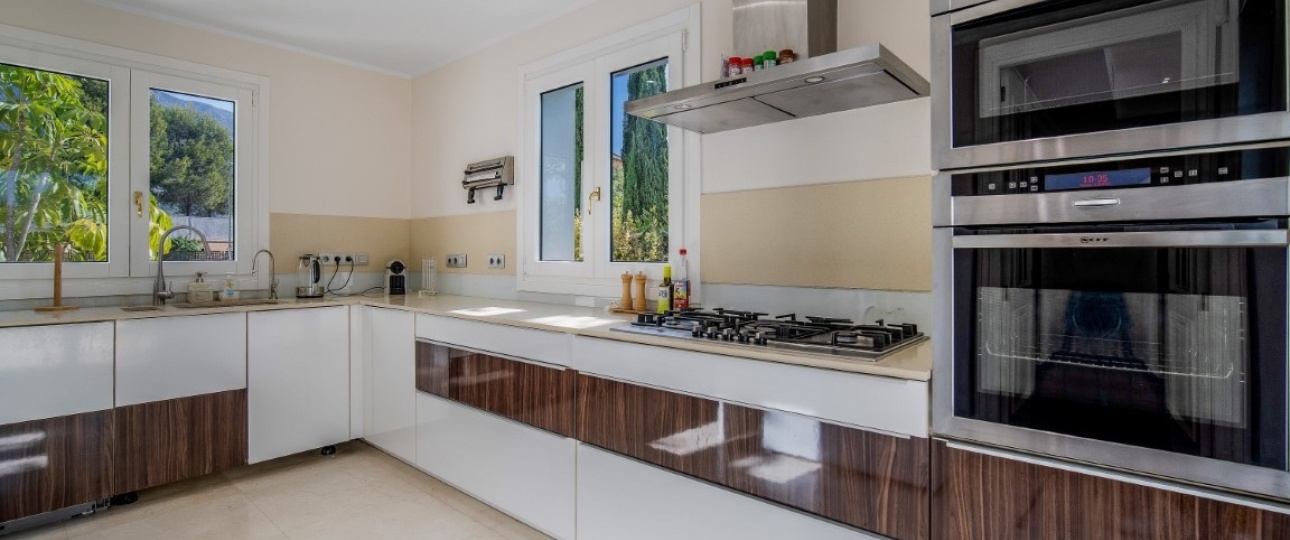 Wiederverkauf - Villa - Marbella - The Golden Mile