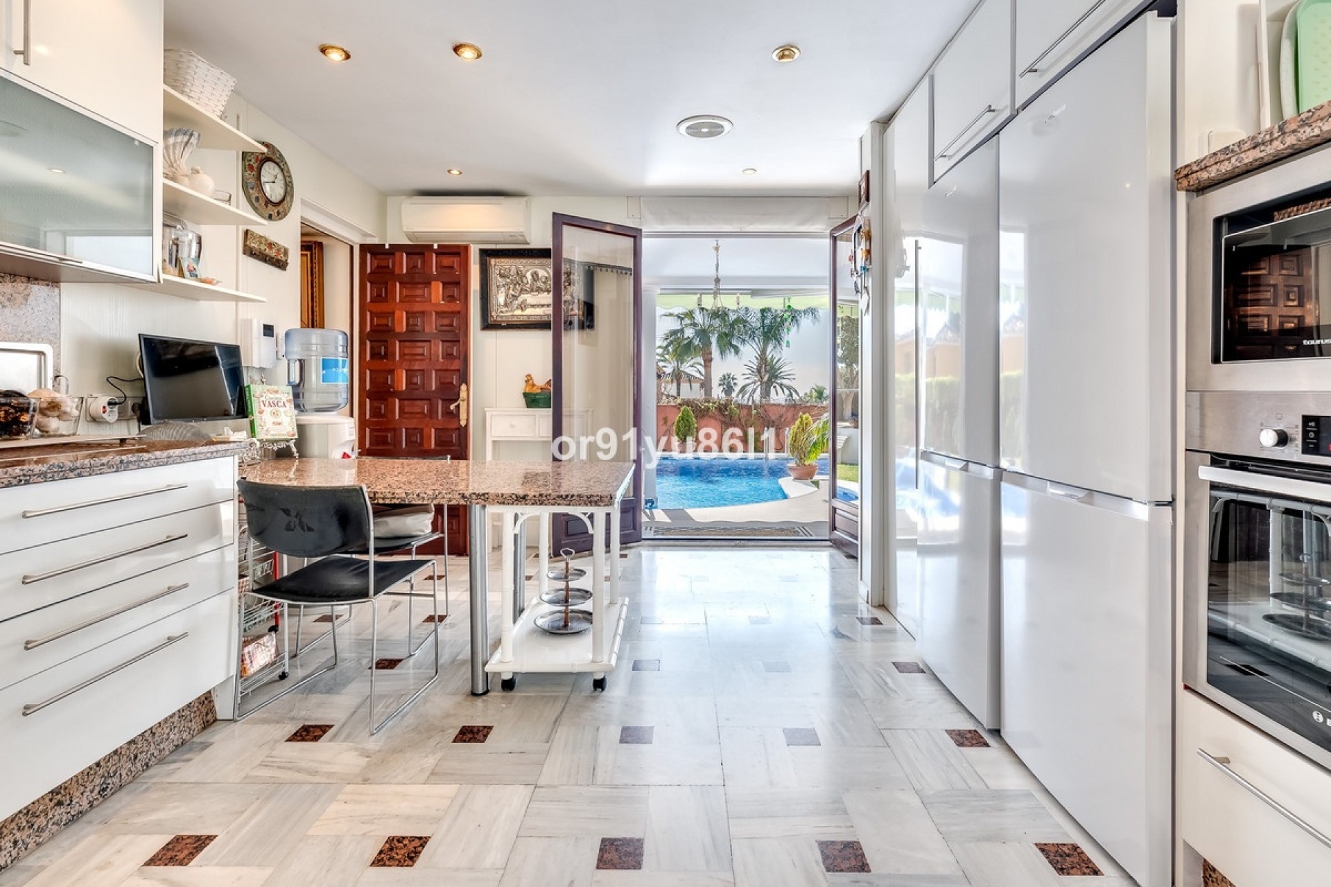 Wiederverkauf - Villa - Marbella - The Golden Mile