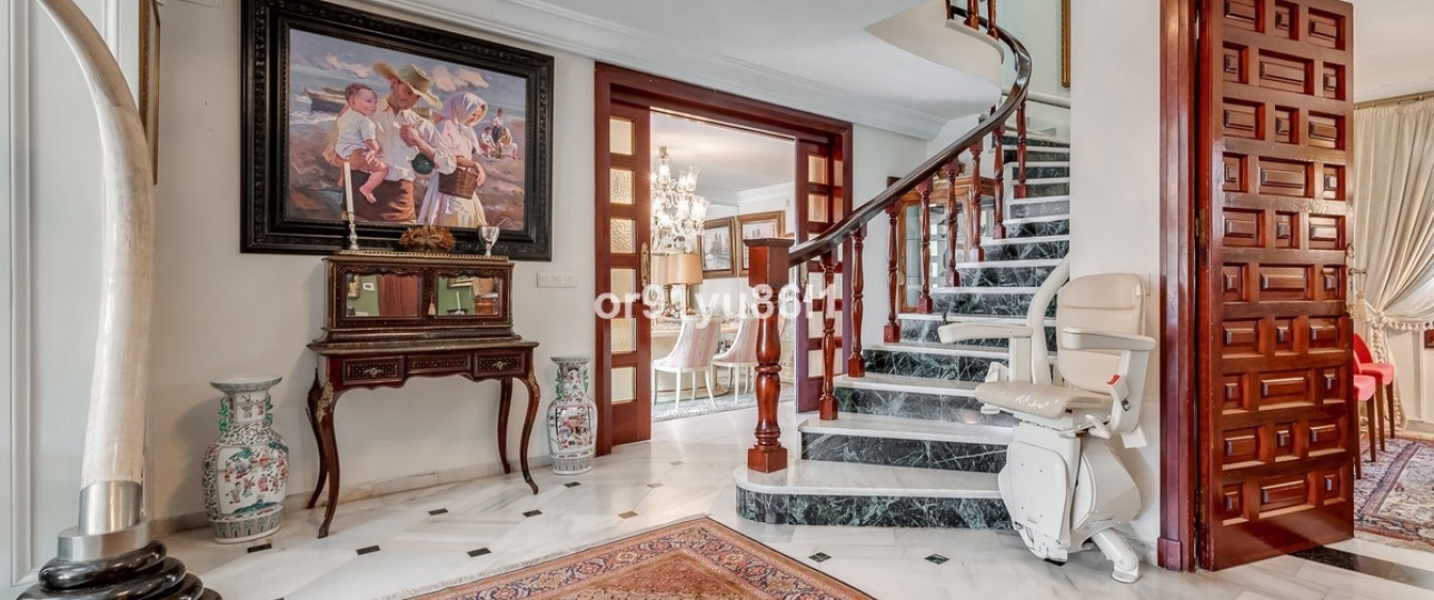 Wiederverkauf - Villa - Marbella - The Golden Mile