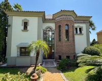 Wiederverkauf - Villa - Marbella - The Golden Mile