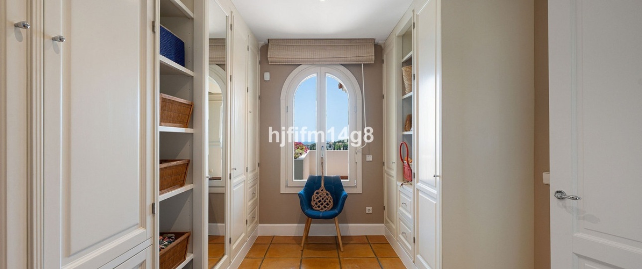 Wiederverkauf - Villa - Marbella - The Golden Mile
