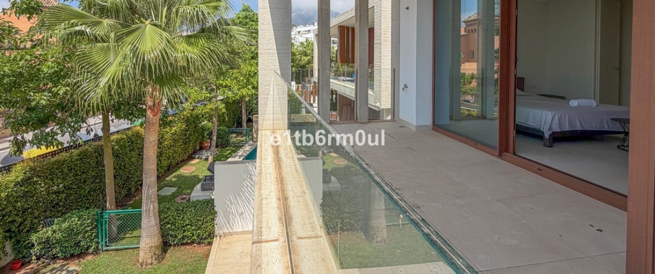 Wiederverkauf - Villa - Marbella - The Golden Mile